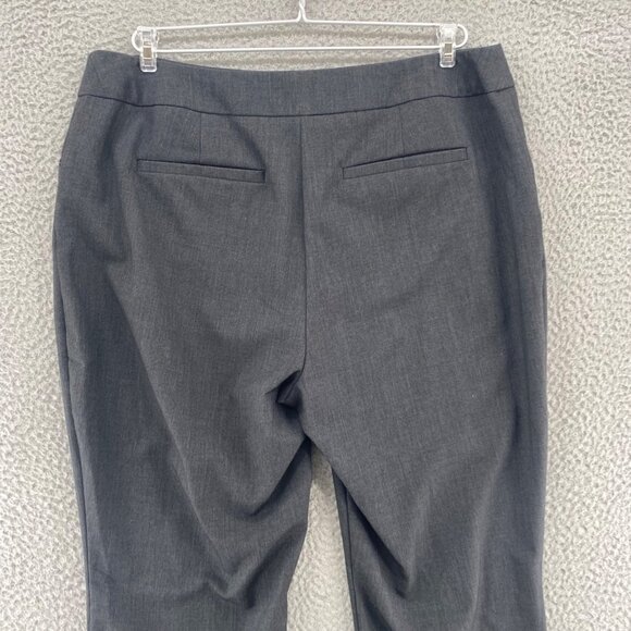 Chicos Pants Womens 2 US 12 Short Gray Stretch Straight Leg Office Career Work - Picture 4 of 13